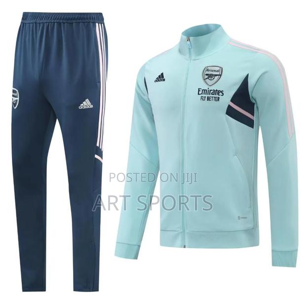 Arsenal Tracksuits · Photo 4