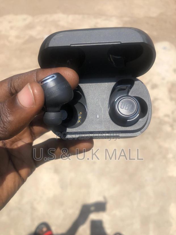 Preowned JBL RFL Flow Pro Earbuds From America in Stock