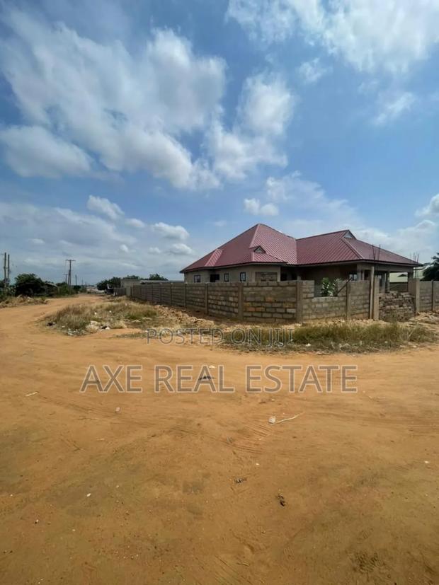 Few Plots Available > Registered Land at Prampram · Photo 4