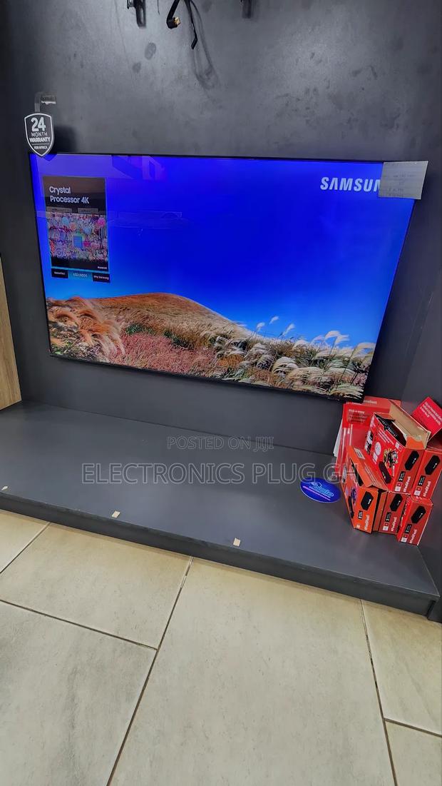 Samsung 65 Inches Uhd Smart Tv photo 2