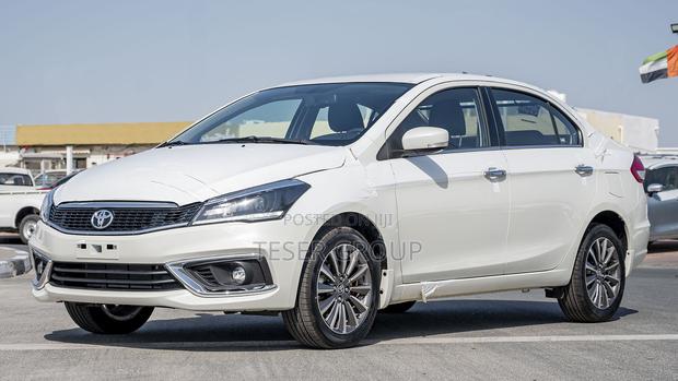 New Toyota Belta 2023 White photo 2