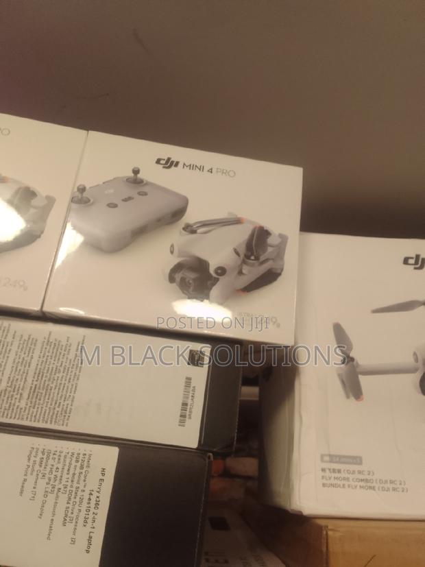 Dji Mini 4 Pro Camera Drone (With Rc-N2 Remote · Photo 4