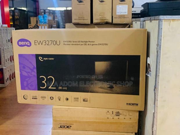 Play Watch All Your Games Movies With This Benq Monit · Photo 2