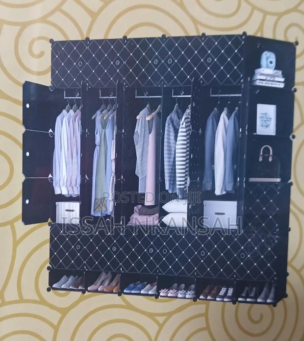 30 Cute Plastic Wardrobe · Photo 2