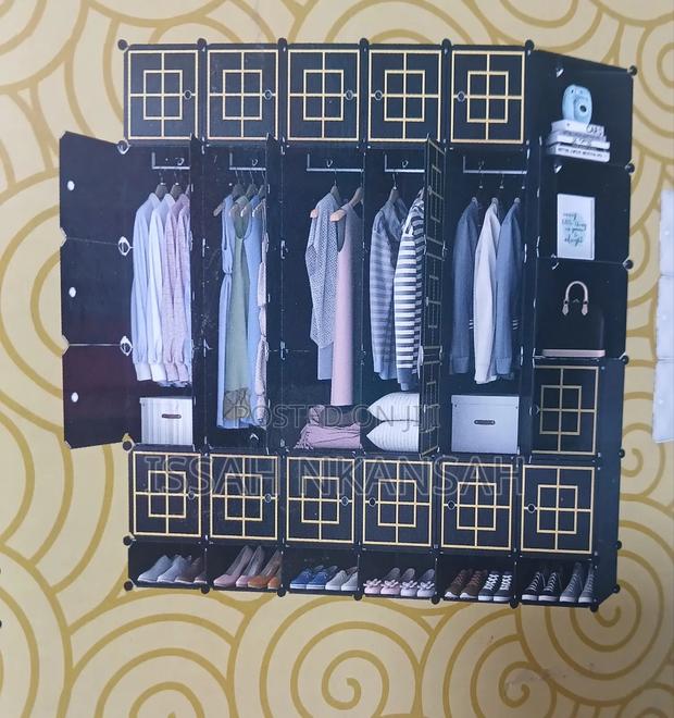 30 Cute Plastic Wardrobe · Photo 3