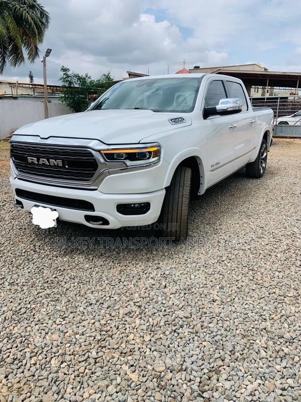 Dodge RAM 1500 5.7 Petrol AWD 2022 White