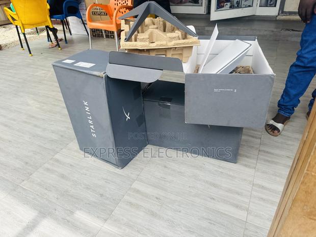 Space Link Solution Starlink · Photo 2
