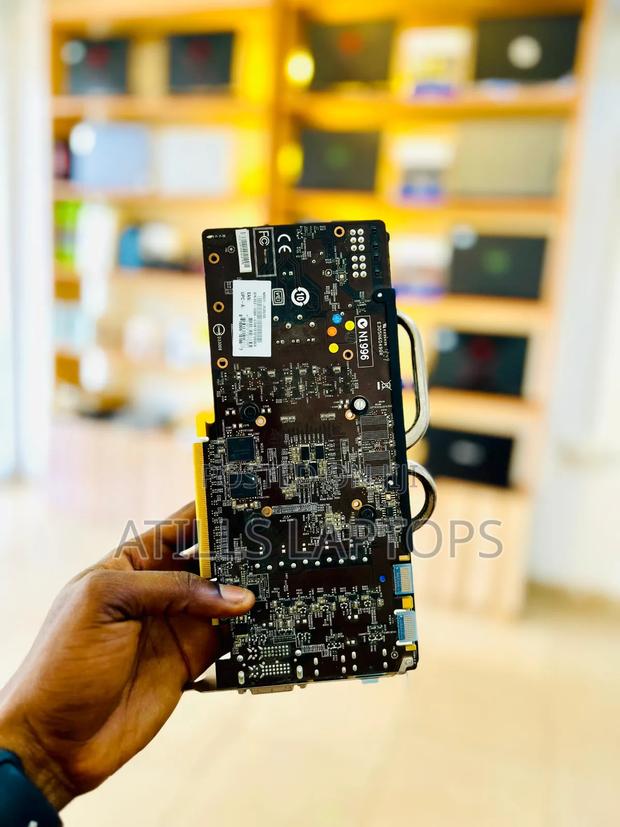 MSI Nvidia 660 Ti ( 2gig Dedicated GDDR5 ) photo 5