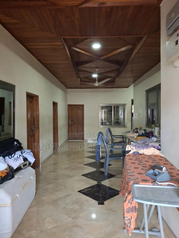 Furnished 5bdrm House in B2 Properties Agency, Kumasi Metropolitan · Photo 2