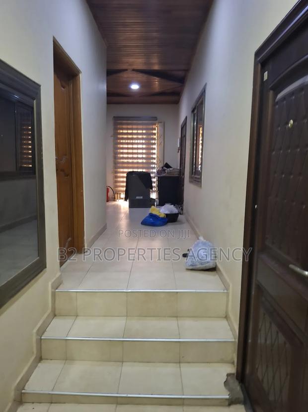 Furnished 5bdrm House in B2 Properties Agency, Kumasi Metropolitan · Photo 4