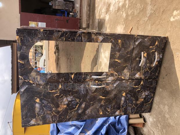 Two Doors Wardrobe · Photo 2