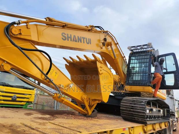 Shantui Excavator · Photo 4