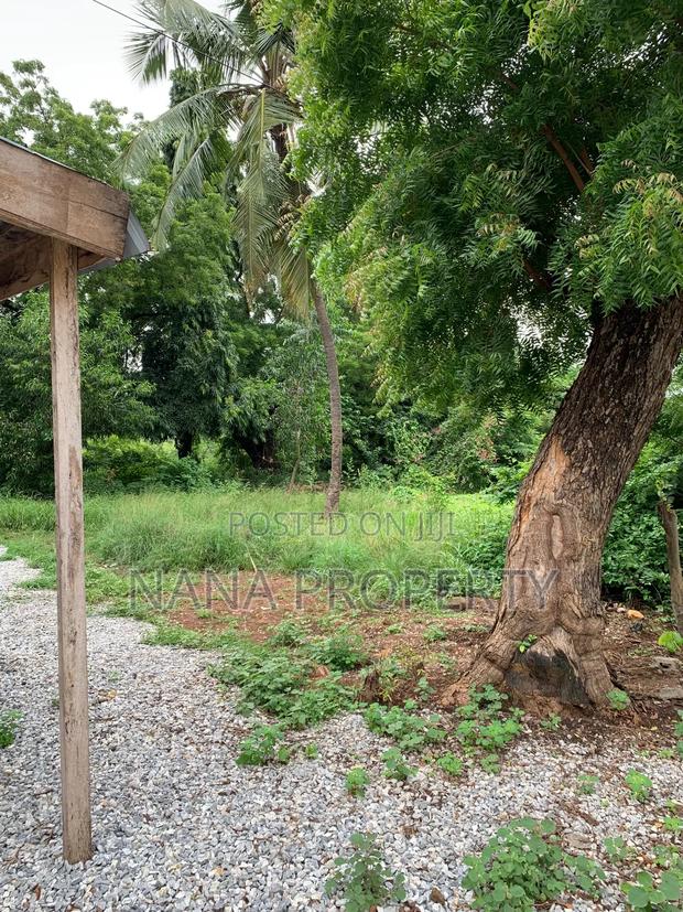Six Plots of Land for Sale Located at Oyarifa Focus Hospital · Photo 1