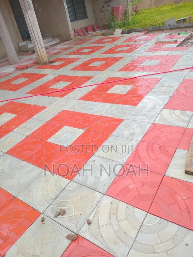 Dust Plast Ep Constructions