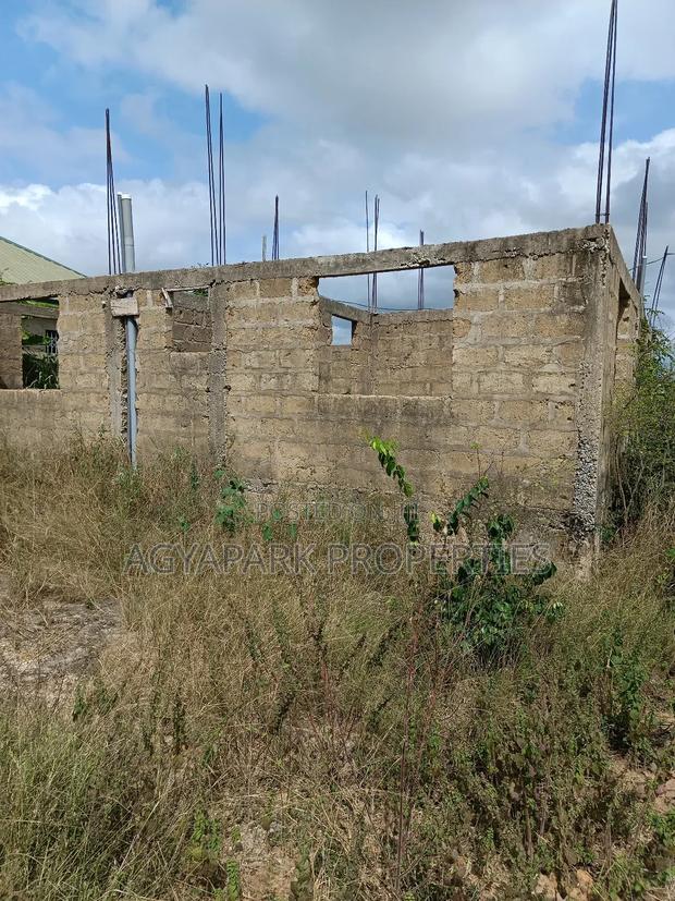 3bdrm House In Denkyira, Amasaman For Sale · Photo 3