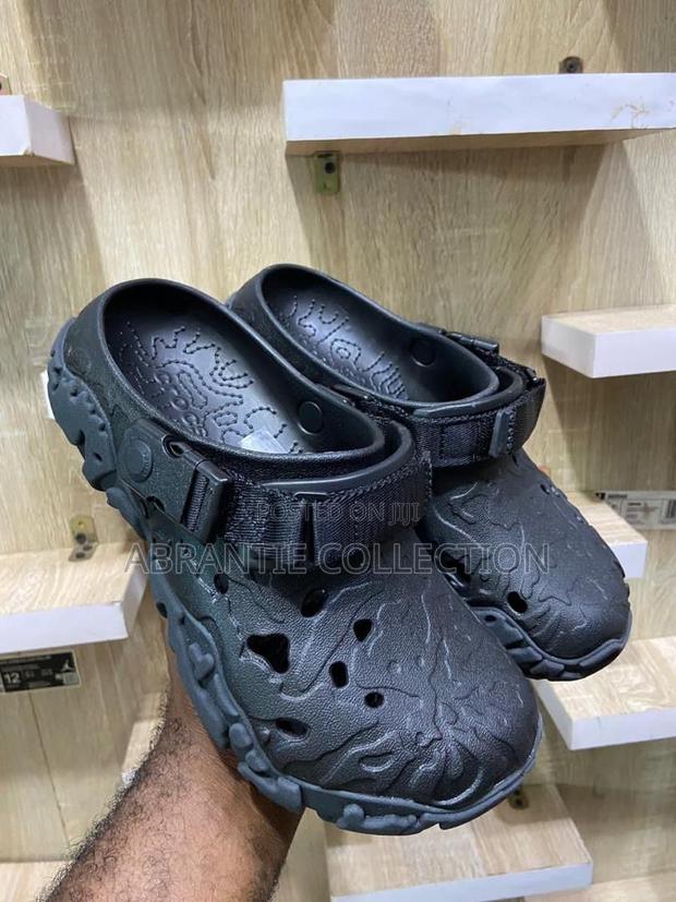 Crocs All-Terrain Atlas Clogs · Photo 3