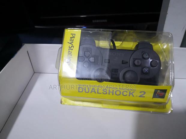 Play Station 2 Game Pad photo 2