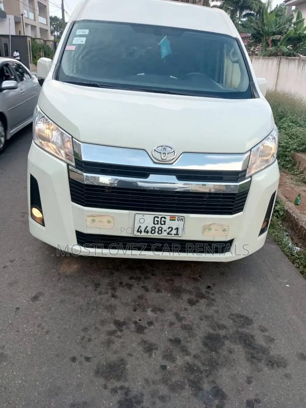 Car Rentals - Tour Ghana - Van for Rent in Ghana · Photo 3