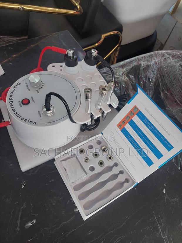 Diamond Dermabrasion Machine · Photo 3