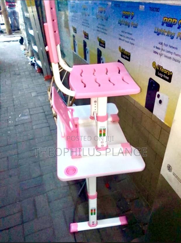 Kids Adjustable Study Table and Chair With Tablet Holder · Photo 2