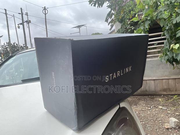 Starlink Standard Actuated Kit Gen 2 (A Reliable Internet) · Photo 2