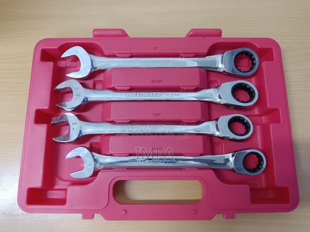Westward 1LCD7 Ratcheting Wrench Set, Combo, SAE, 4 PC photo 3