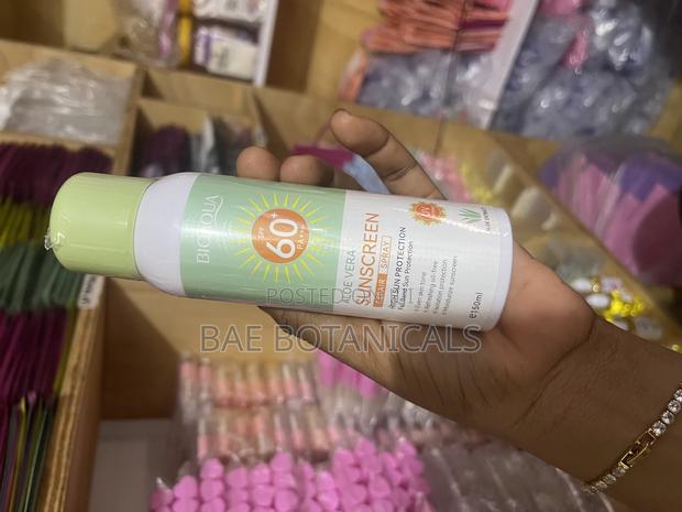 Sunscreen Spray Lotion -150ml SPF60 · Photo 2