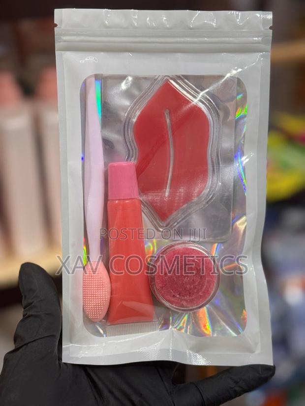 Luxury Pink Lip Balm Kit · Photo 2
