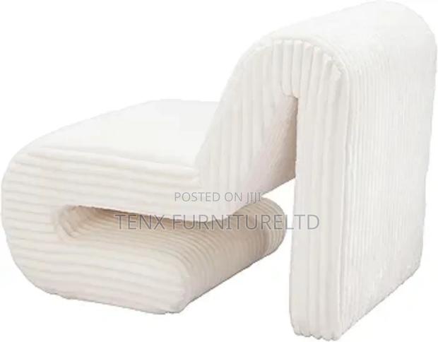 Chair (Corduroy Velvet Strips) · Photo 2