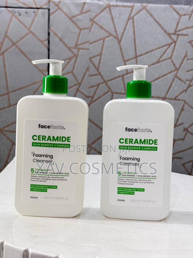 Face Facts Ceramide Foaming Face Cleanser · Photo 2
