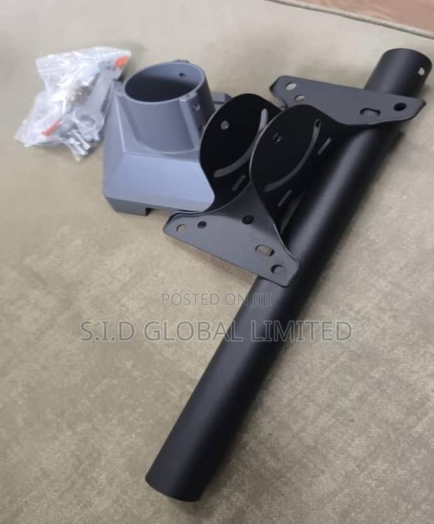 Live Better With Starlink Gen 3 Pole Mount · Photo 2