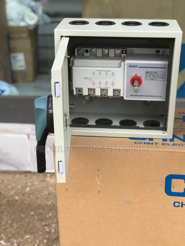 Manual Changeover Switch photo 2