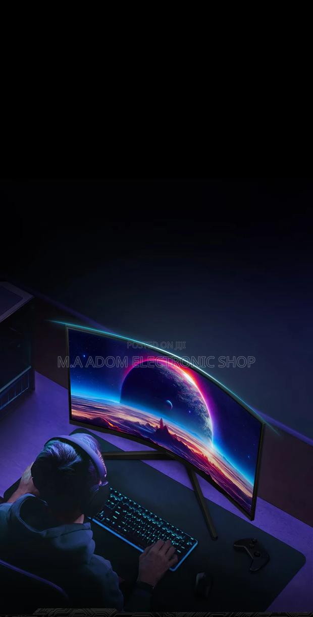 Curved Samsung 27” QHD 16:9 Ratio Gaming Monitor · Photo 2
