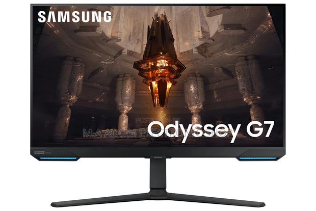 Odyssey G7 Samsung 28” UHD 144hz Gaming Monitors · Photo 2