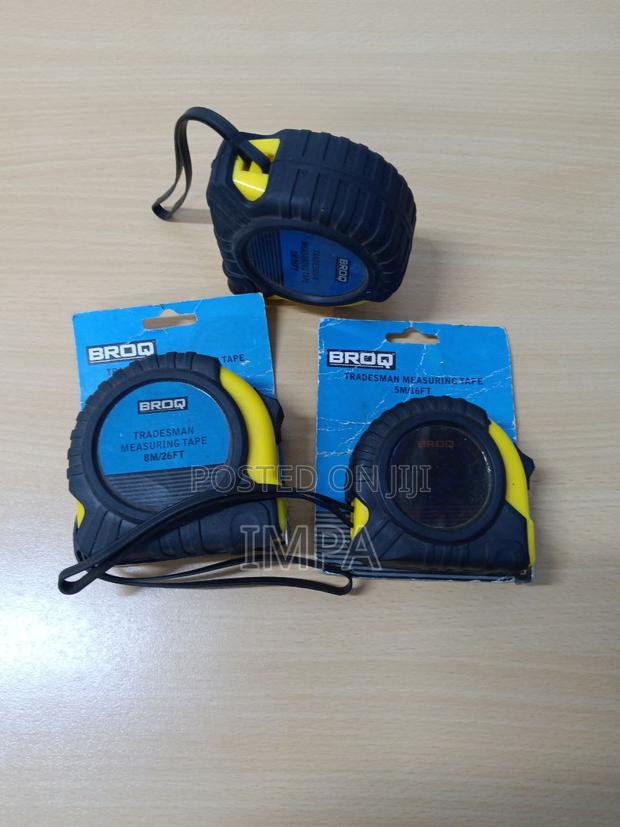 Tradesman Measuring Tape 8m/26ft-Brand: BROQ