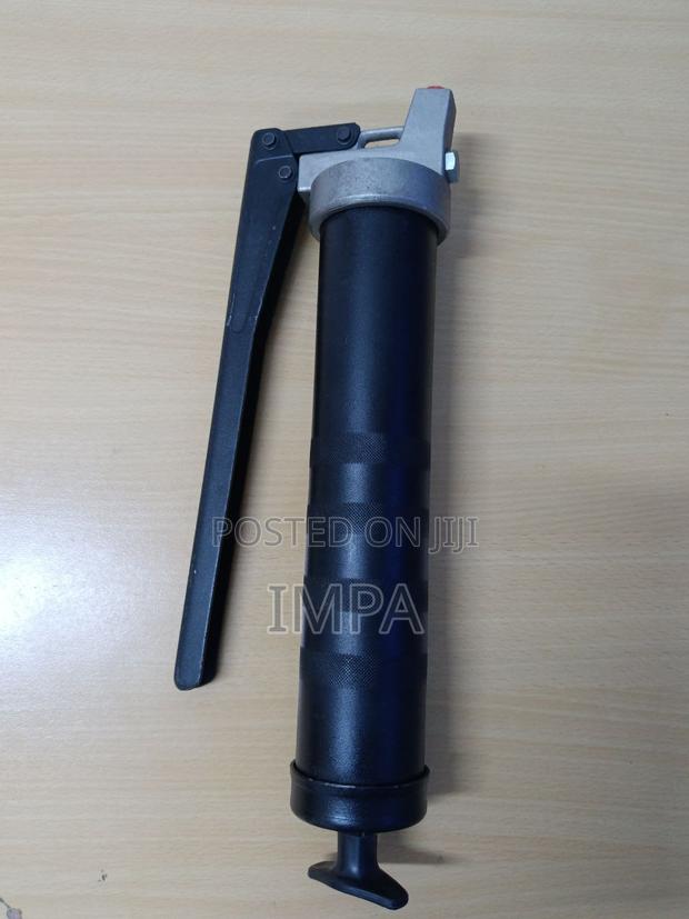 Manual Grease Gun: Lever-Grip Handle, Cartridge/Filler Pump photo 2