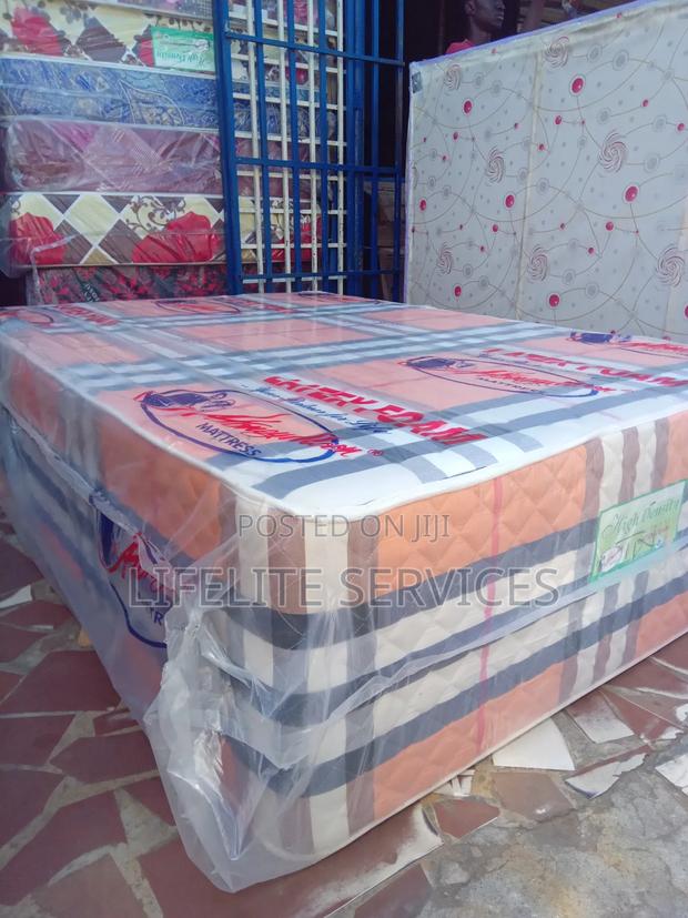 Unshakable Mattress 20" Dobble Size