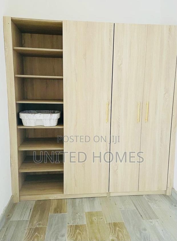 5bdrm House in Oyarifa for sale · Photo 4