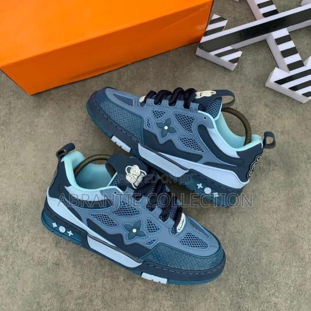 Louis Vuitton Skate Blue · Photo 4