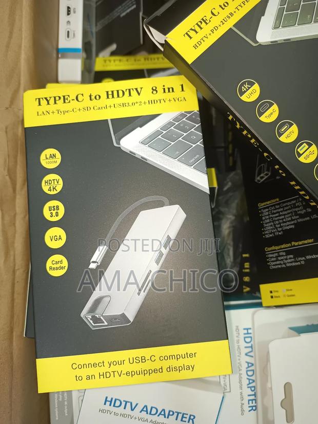 Type C or USB C Docking Station 8 in 1 · Photo 3