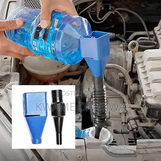 Portable and Expandable Bottle/ Gallon Neck Funnel photo 2