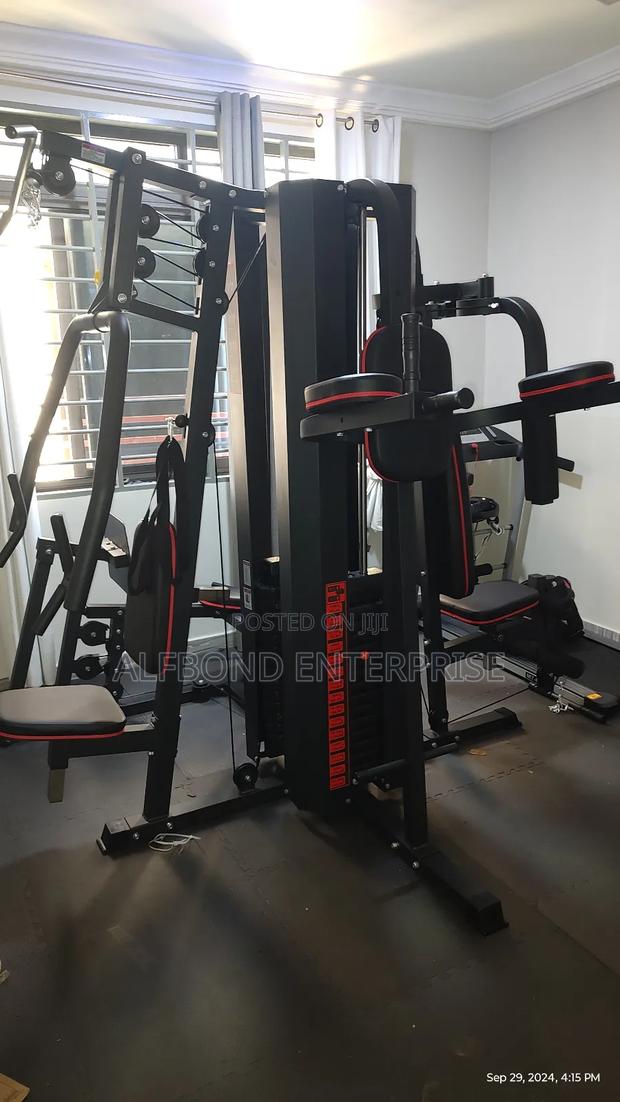 5in1 Multifunction Gym Station · Photo 4