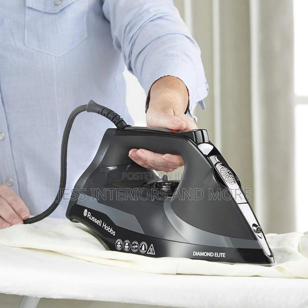 Russell Hobbs Diamond Elite Steam Iron photo 3