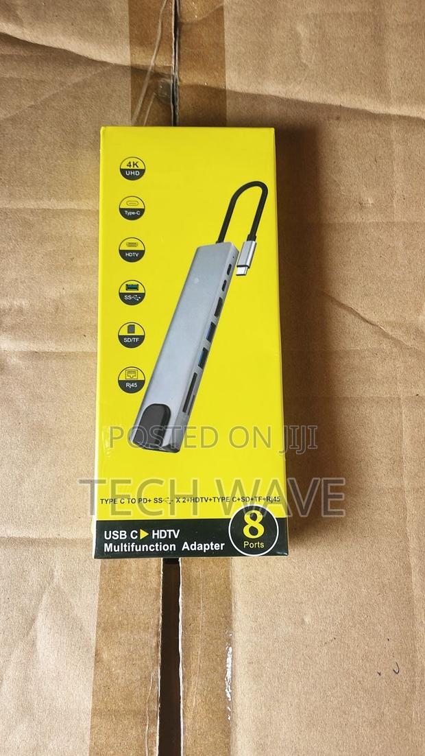 Usb Type C 8 In 1 Hub Adapter · Photo 2
