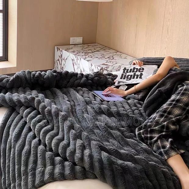 Luxury Blankets · Photo 1