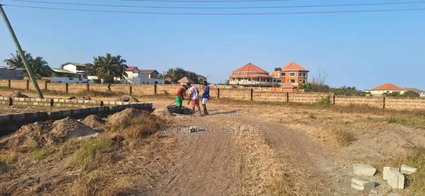 Best Planned Registered Lands> Prampram Beach Lane · Photo 4