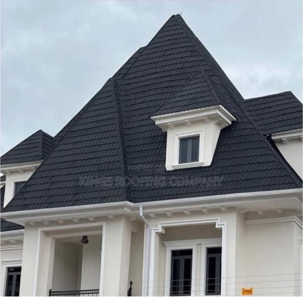 Roofing Sheet Made With ALU-ZINC · Photo 4