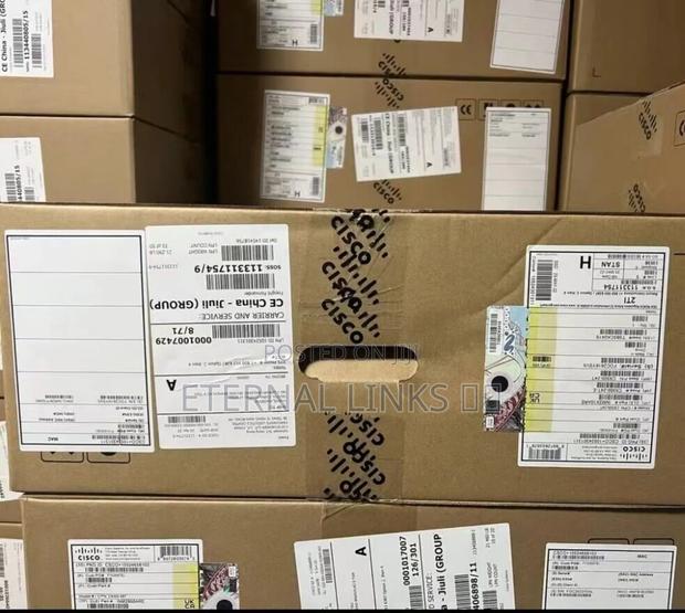 Brand New Cisco 9300 48 Ports Poe+ With Dna License photo 3