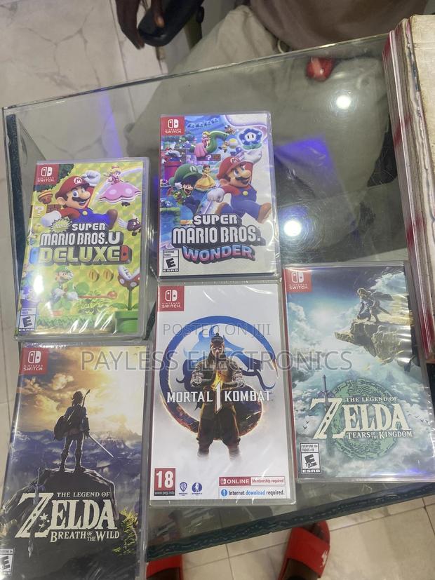 Nintendo Switch photo 2