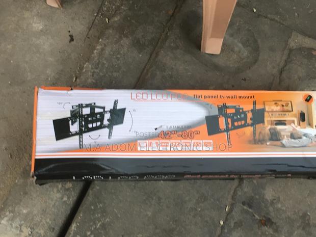 Heavy Duty Full Motion Adjustable Tv Bracket 32”-80” · Photo 2